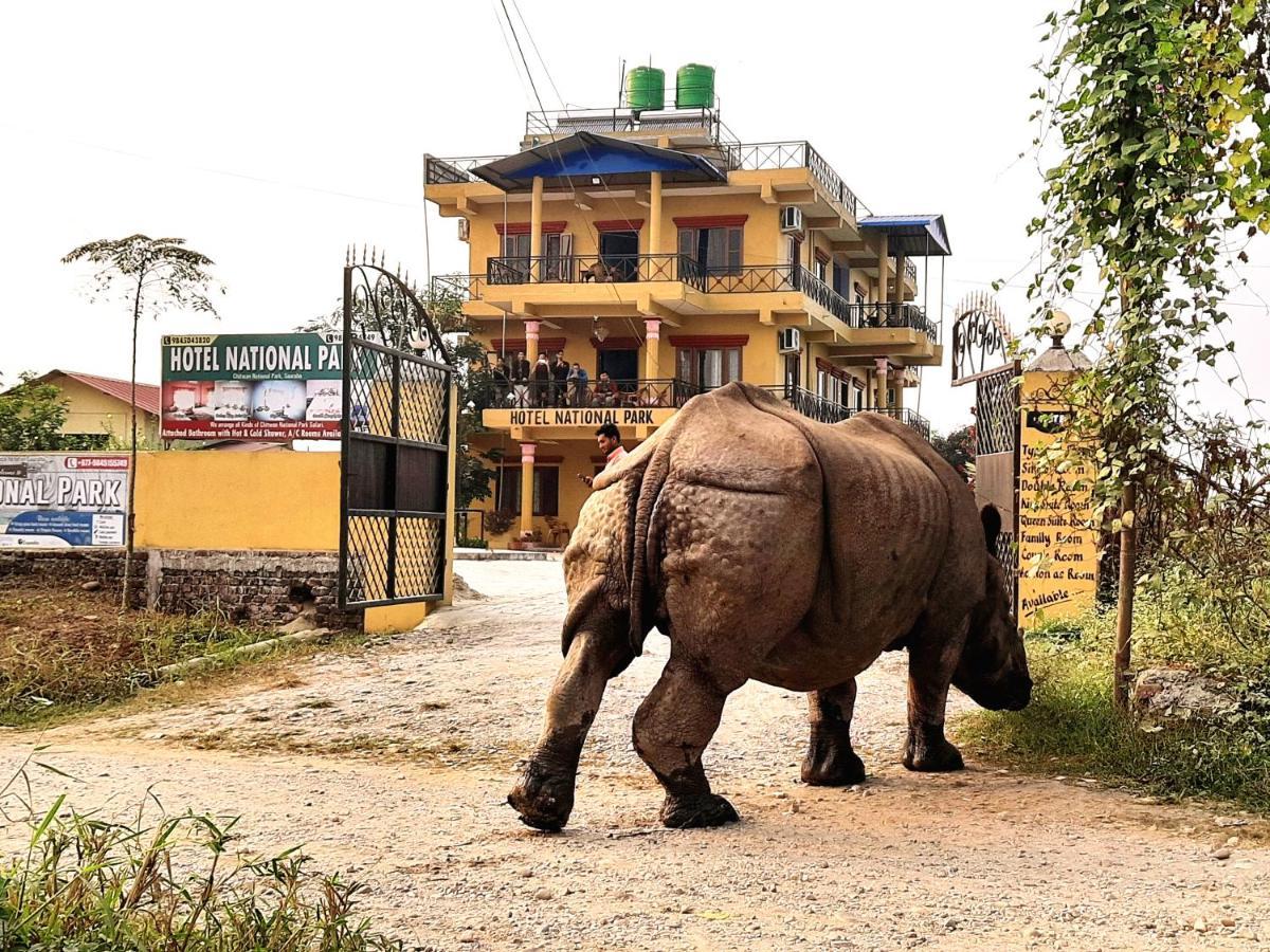Hotel National Park Sauraha- Homely Stay And Peaceful Location With Jungle Safari Arrangements Exterior photo