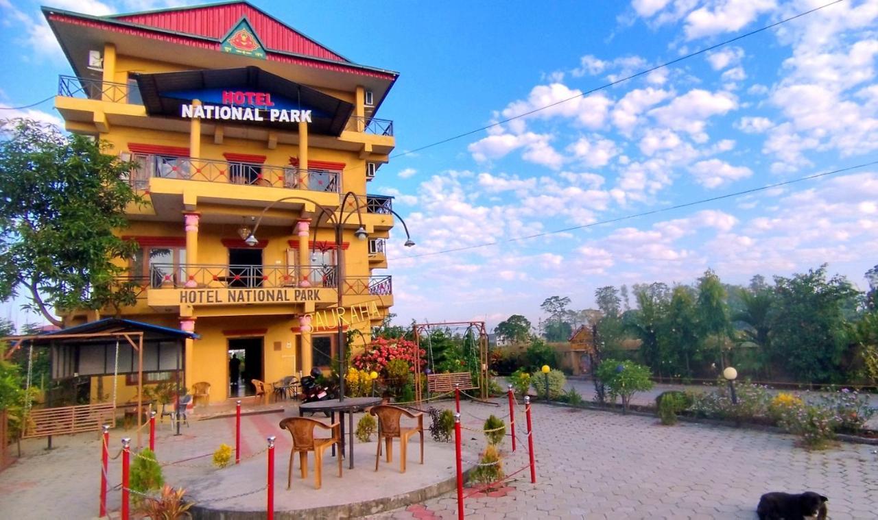 Hotel National Park Sauraha- Homely Stay And Peaceful Location With Jungle Safari Arrangements Exterior photo